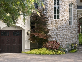 Harry-Jrs-garage-doors-Amarr-Classica-3